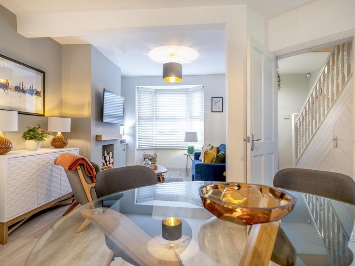 Pass The Keys 58 Lw Ave Stunning 2br Terrace Location Lots Nearby Hébergement de vacances Belfast