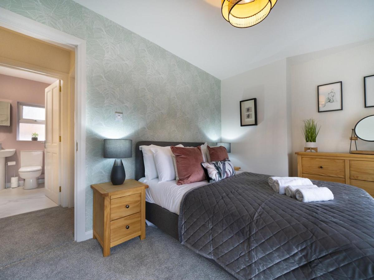 Pass The Keys 58 Lw Ave Stunning 2br Terrace Location Lots Nearby Hébergement de vacances Belfast